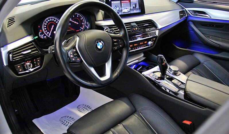 BMW 520d xDrive Touring Sport Line Steptronic voll